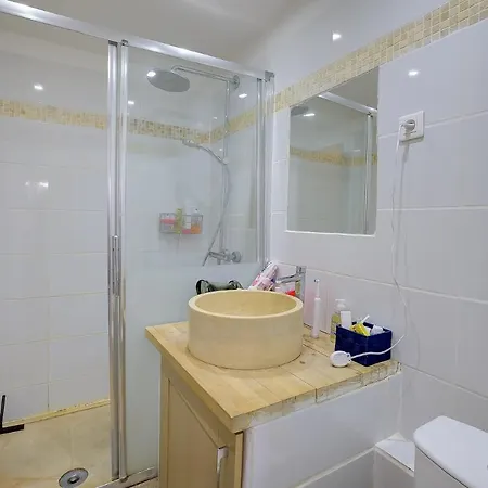 Le Pairou Apartment