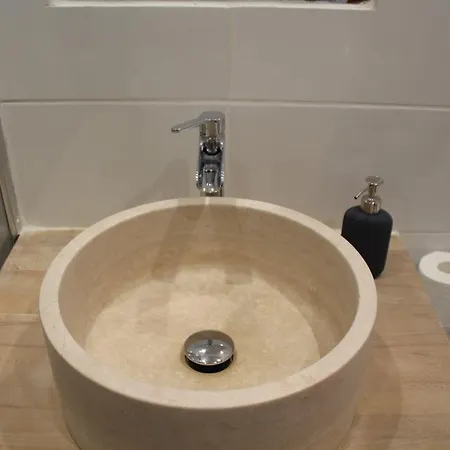 Le Pairou Apartment *